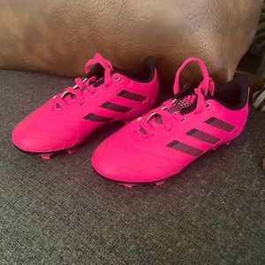 Girl soccer ⚽️ cleats